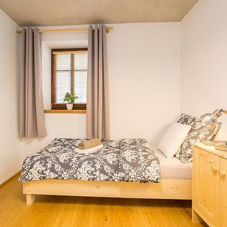 Vinný apartmán Rakovník Esterno foto