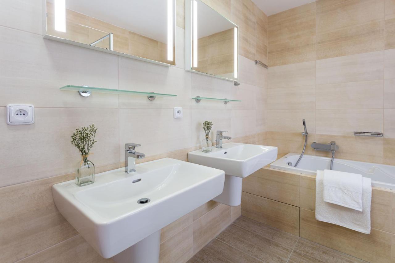 Vinný apartmán Rakovník Esterno foto