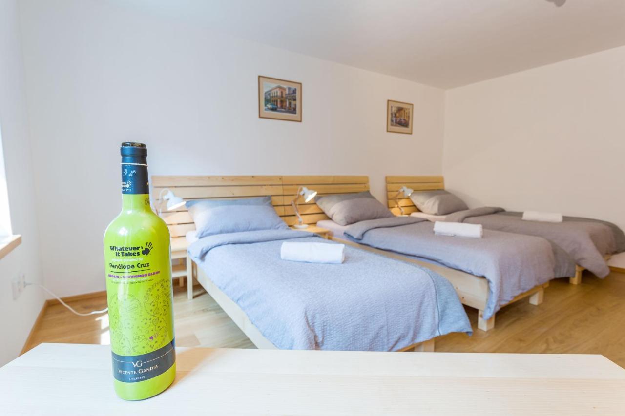 Vinný apartmán Rakovník Esterno foto