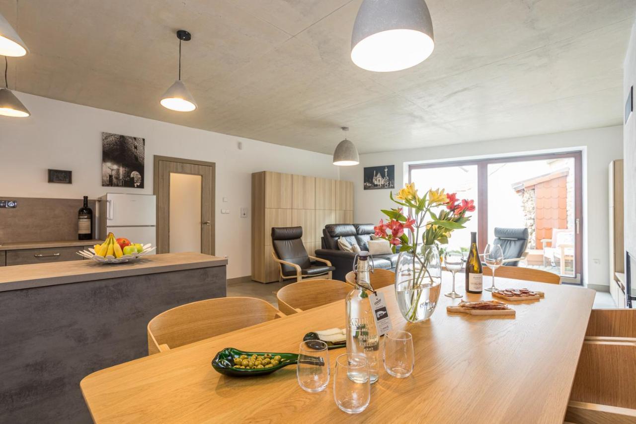 Vinný apartmán Rakovník Esterno foto