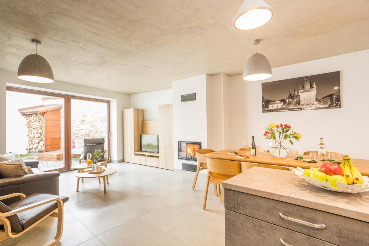 Vinný apartmán Rakovník Esterno foto