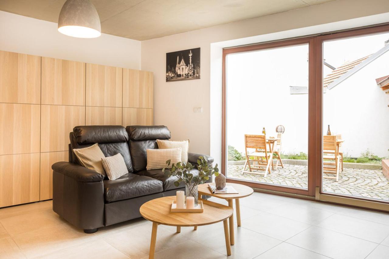 Vinný apartmán Rakovník Esterno foto